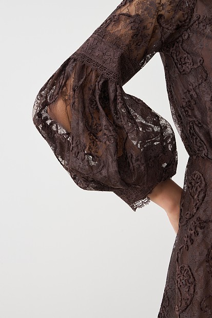 Mini embroidered dress with long sleeves