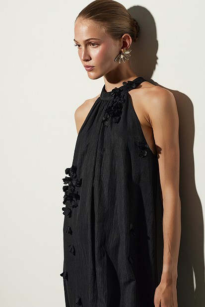 Maxi halter dress with flowers