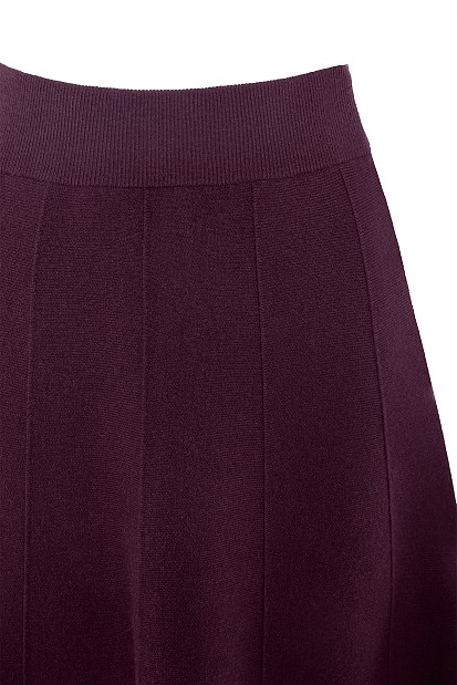 Midi knitted skirt