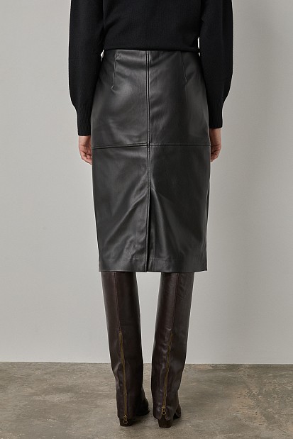 Midi leather look skirt with belt