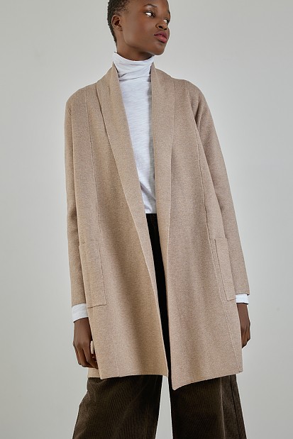 Knitted cardigan with pockets