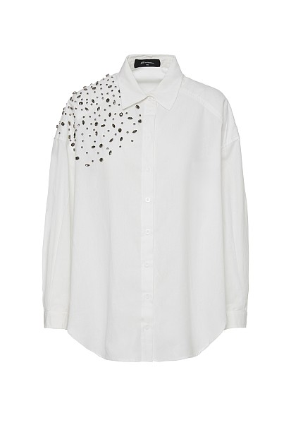 Shirt with applique rhinestones
