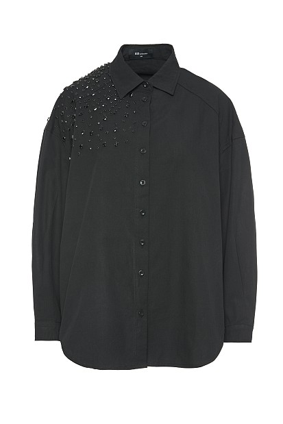 Shirt with applique rhinestones