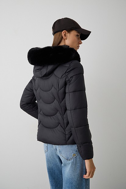 Puffer μπουφάν με κουκούλα