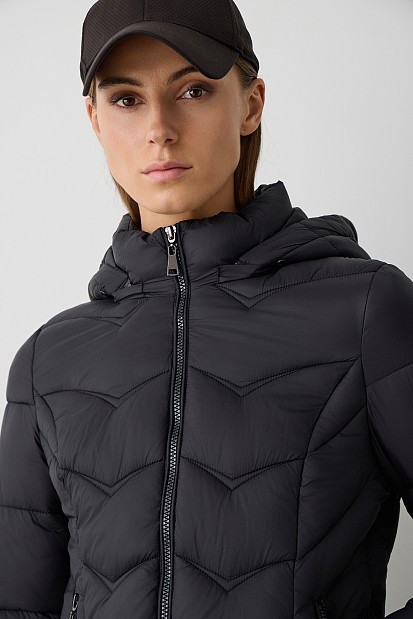 Puffer μπουφάν με κουκούλα