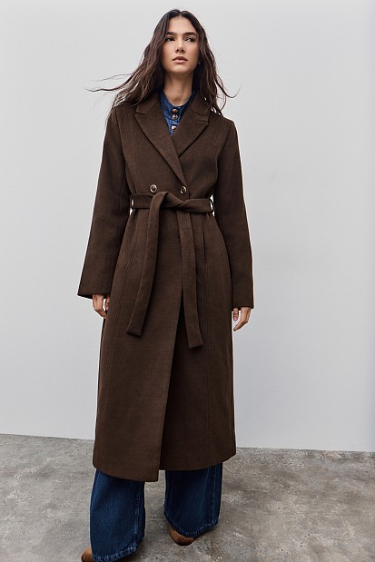 Μακρύ παλτό με κουμπιά