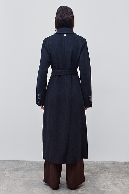 Μακρύ παλτό με κουμπιά