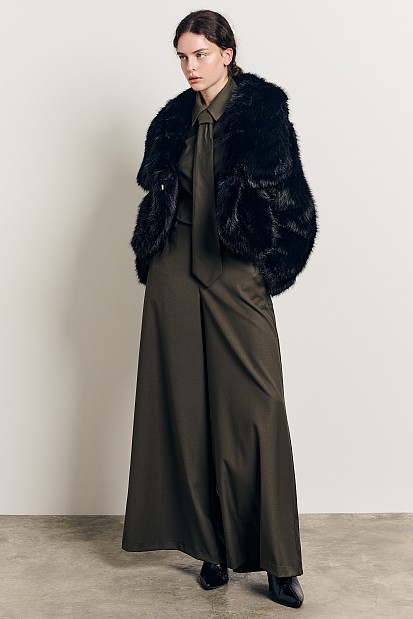 Κοντή συνθετική γούνα