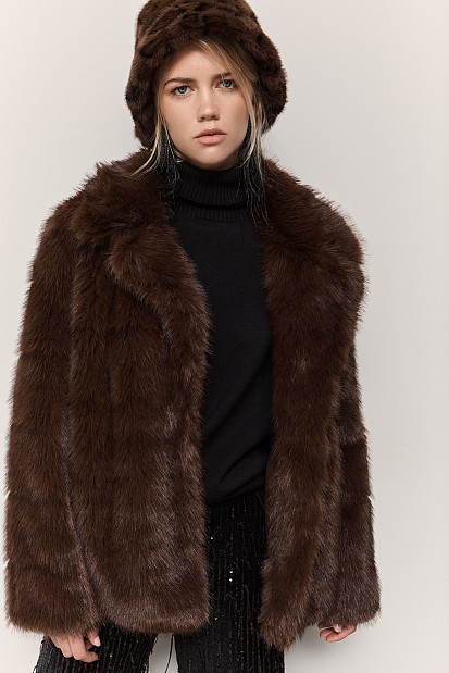Faux fur with collar