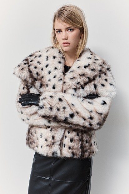 Shortline printed fur