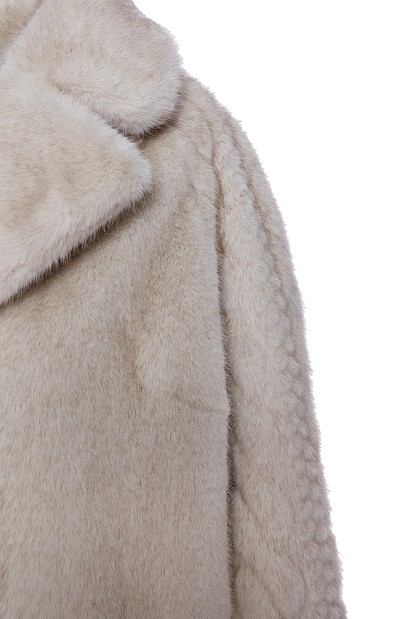 Longline fur with braid design