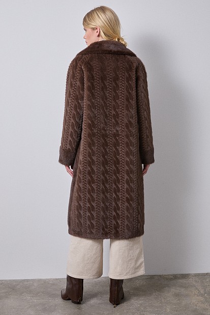 Longline fur with braid design