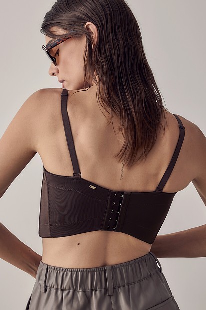 Σατέν μπούστο