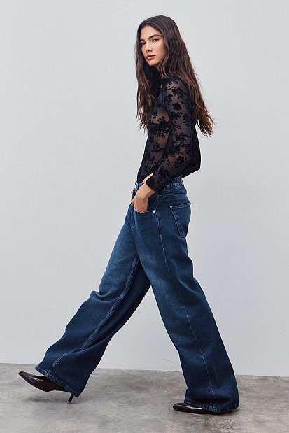 Body semitransparente mangas largas