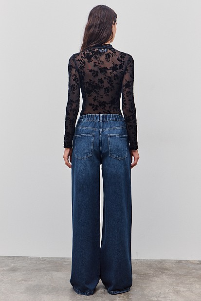 Body semitransparente mangas largas