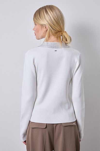 Sweater with rhinestones on the collar