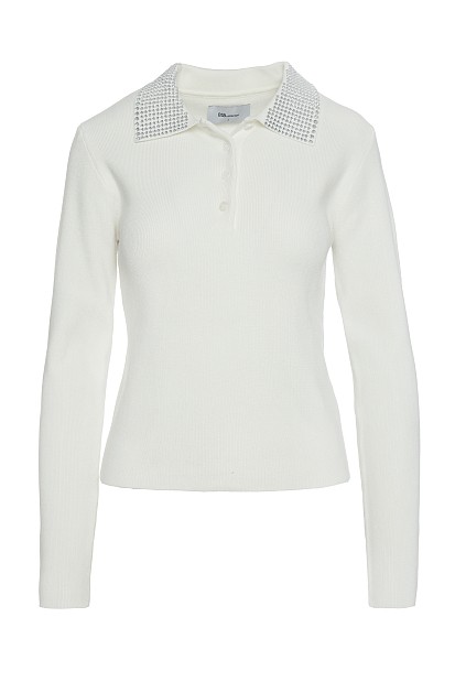 Sweater with rhinestones on the collar