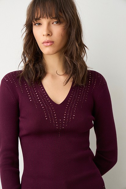 V sweater with rhinestones