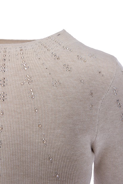 Sweater with rhinestones