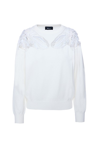 Sweater with motive and beads