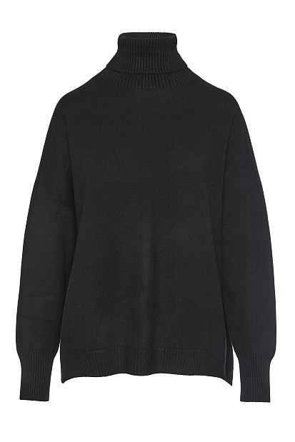 Oversized sweater with turtleneck