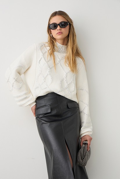 Chunky sweater with turtleneck and rhinestones