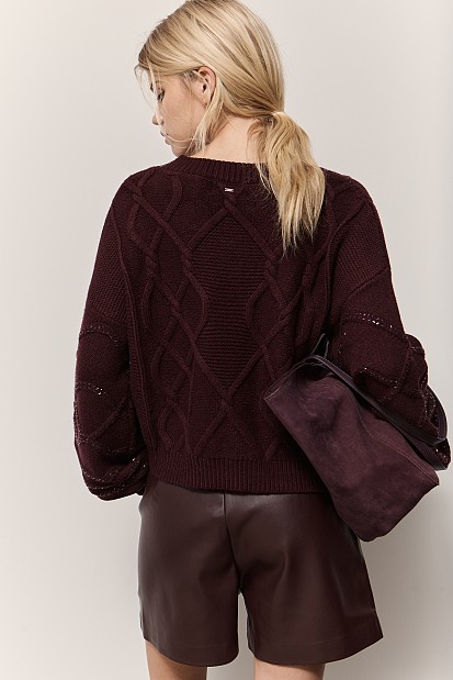 Chunky sweater with rhinestones