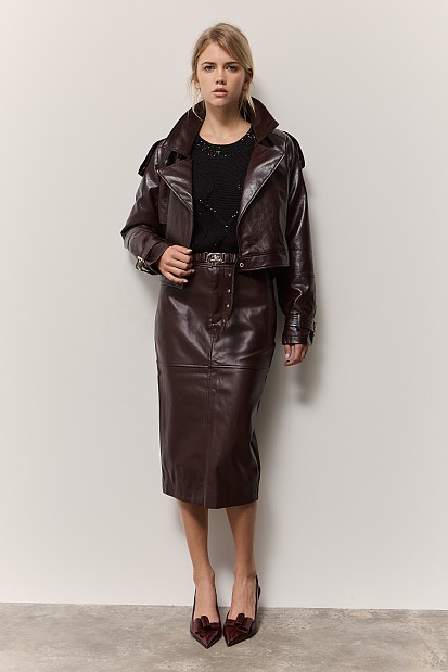 Chunky sweater with rhinestones