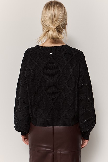 Chunky sweater with rhinestones