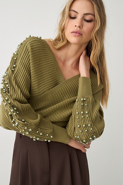 Wrap sweater with beads