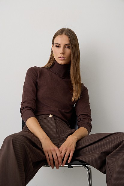 Basic sweater turtleneck