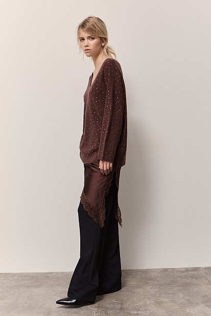 Wool sweater with rhinestones
