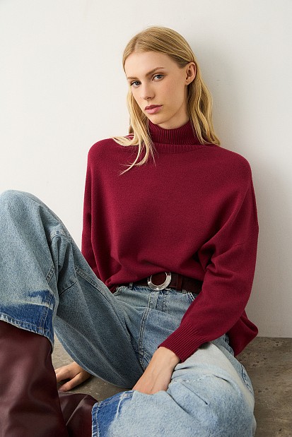 Oversized sweater with turtleneck