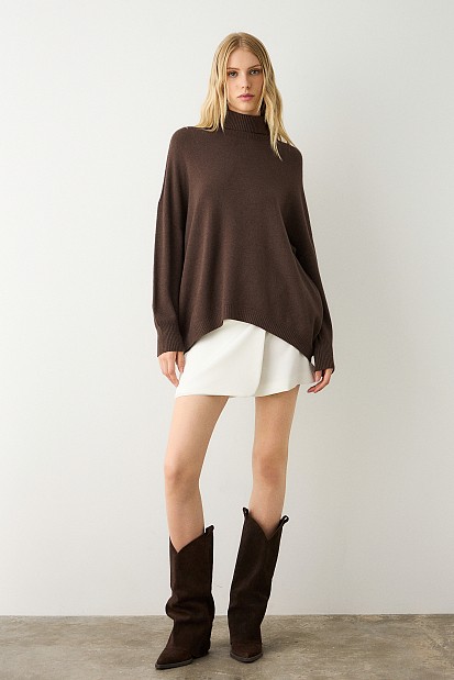 Oversized sweater with turtleneck