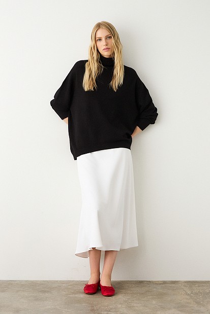 Oversized sweater with turtleneck