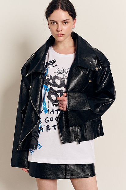 T-shirt with print and studs