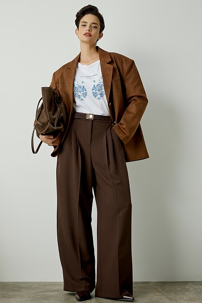 T-shirt with print and rhinestones