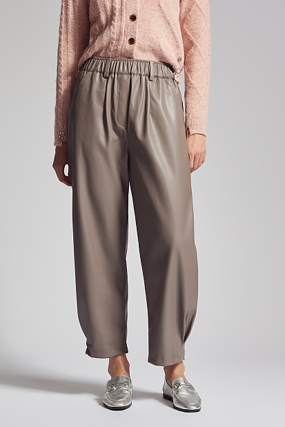 Leather look pants with elastic band