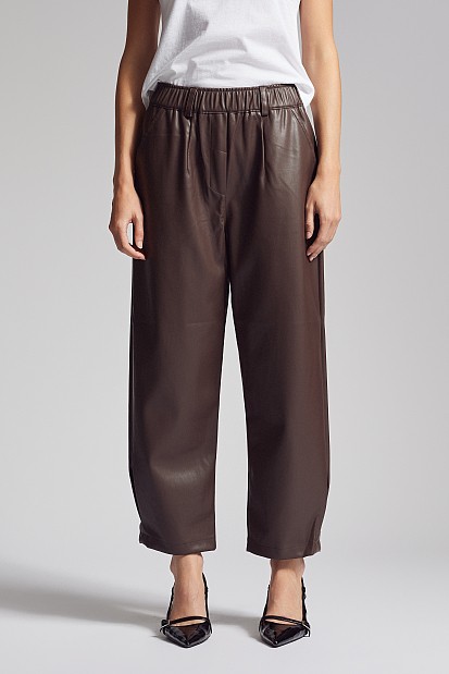 Leather look pants with elastic band