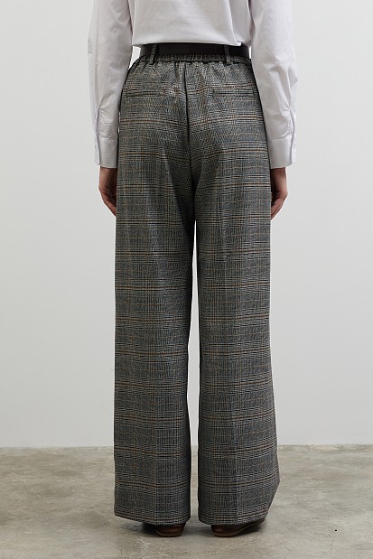 Plaid pants with belt