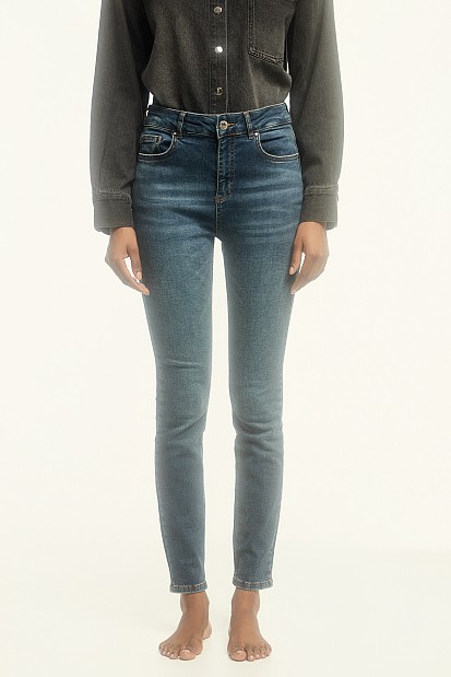 Selena skinny fit jeans