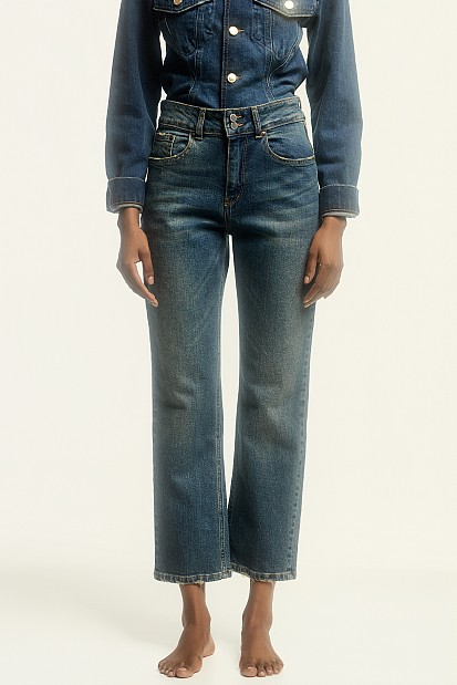 Mandy straight leg jeans