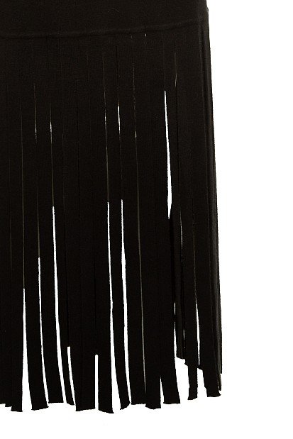 Maxi knit skirt with fringes
