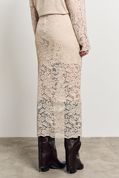 Μίντι φούστα με δαντέλα