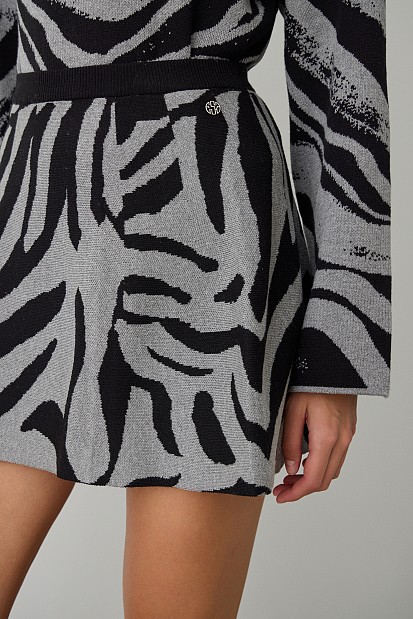 Mini knitted printed skirt
