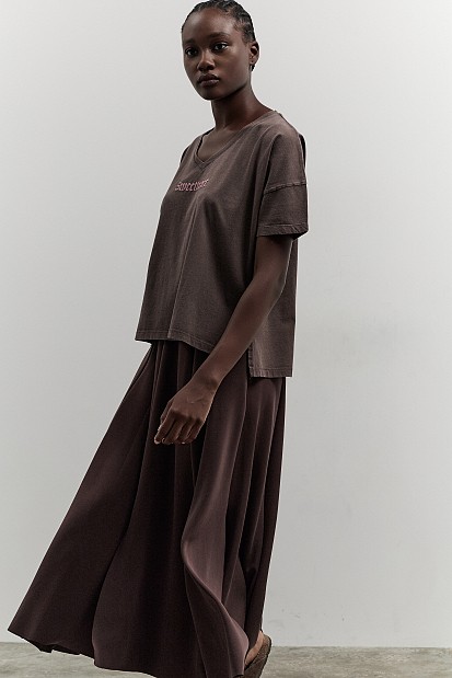 Μάξι φούστα με σκισίματα