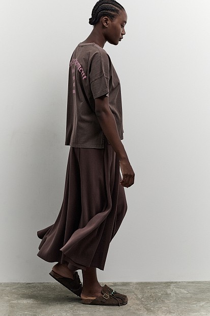 Μάξι φούστα με σκισίματα