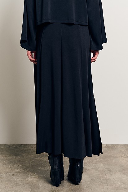 Fustă lungă cu fante