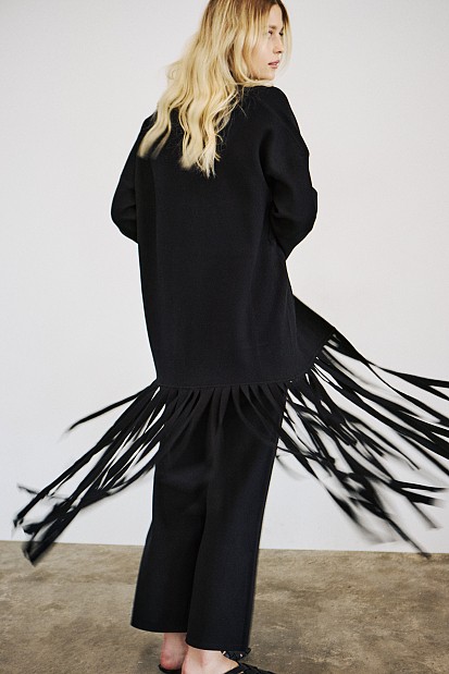 Knit cardigan with fringes