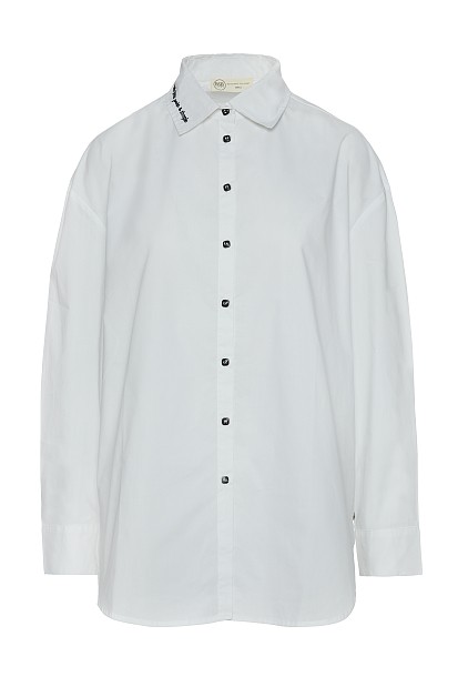 Shirt with embroidered back